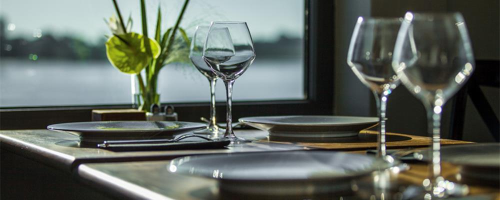 RESTAURANT - Photo 2.jpg